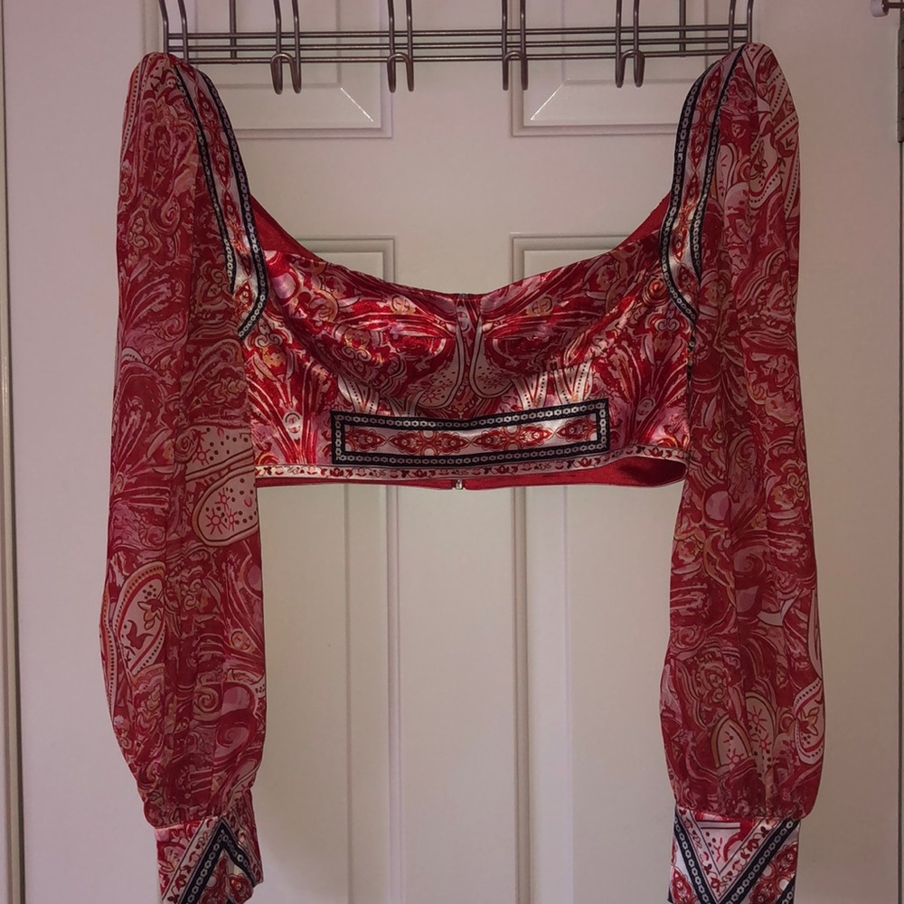 Long Sleeve Crop Top